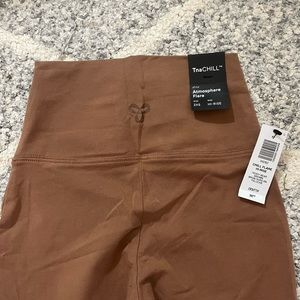 Aritiza TNA leggings Brand New. Size XXS